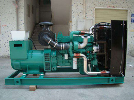 荷塘1100kw康明斯柴油发电机组图片 荷塘1100kw康明斯柴油发电机组图片